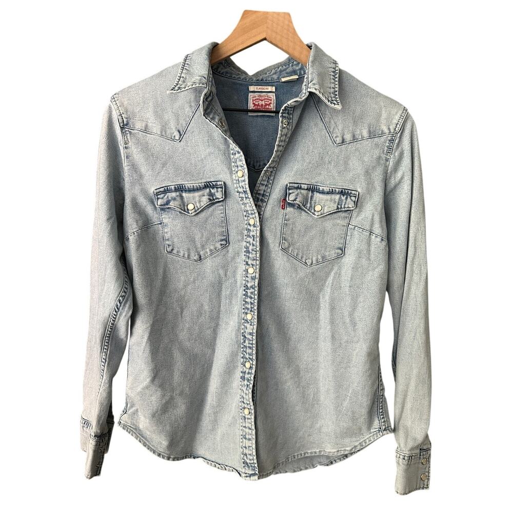 Levi’s Classic Fit Pearl Snap Button Down Denim Western Shirt Medium